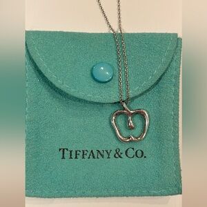 Tiffany & Co Elsa Peretti Apple necklace